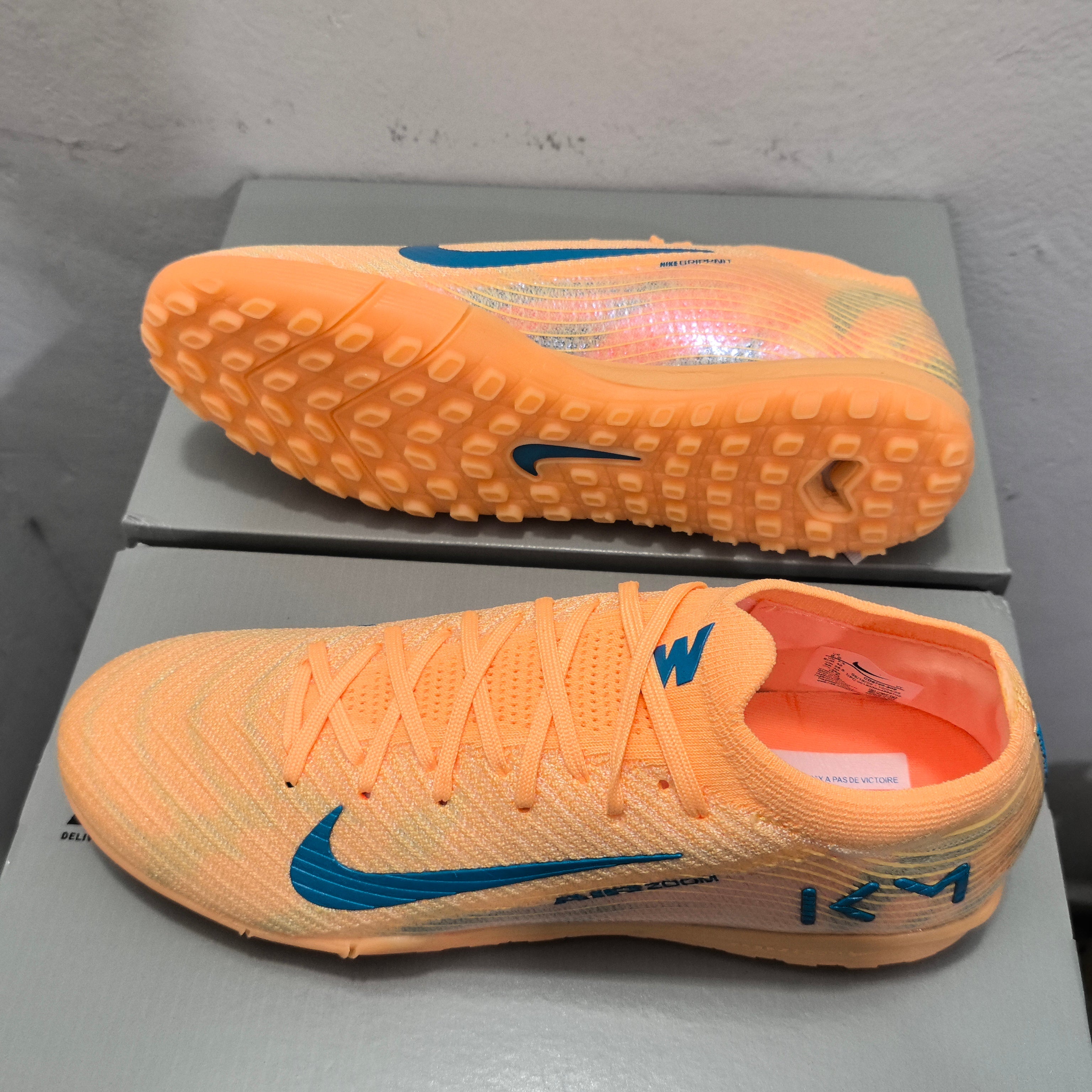 Nike Vapor 16