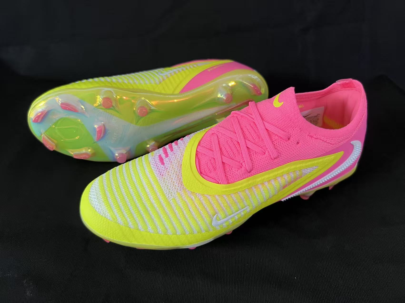 Nike Phantom 6