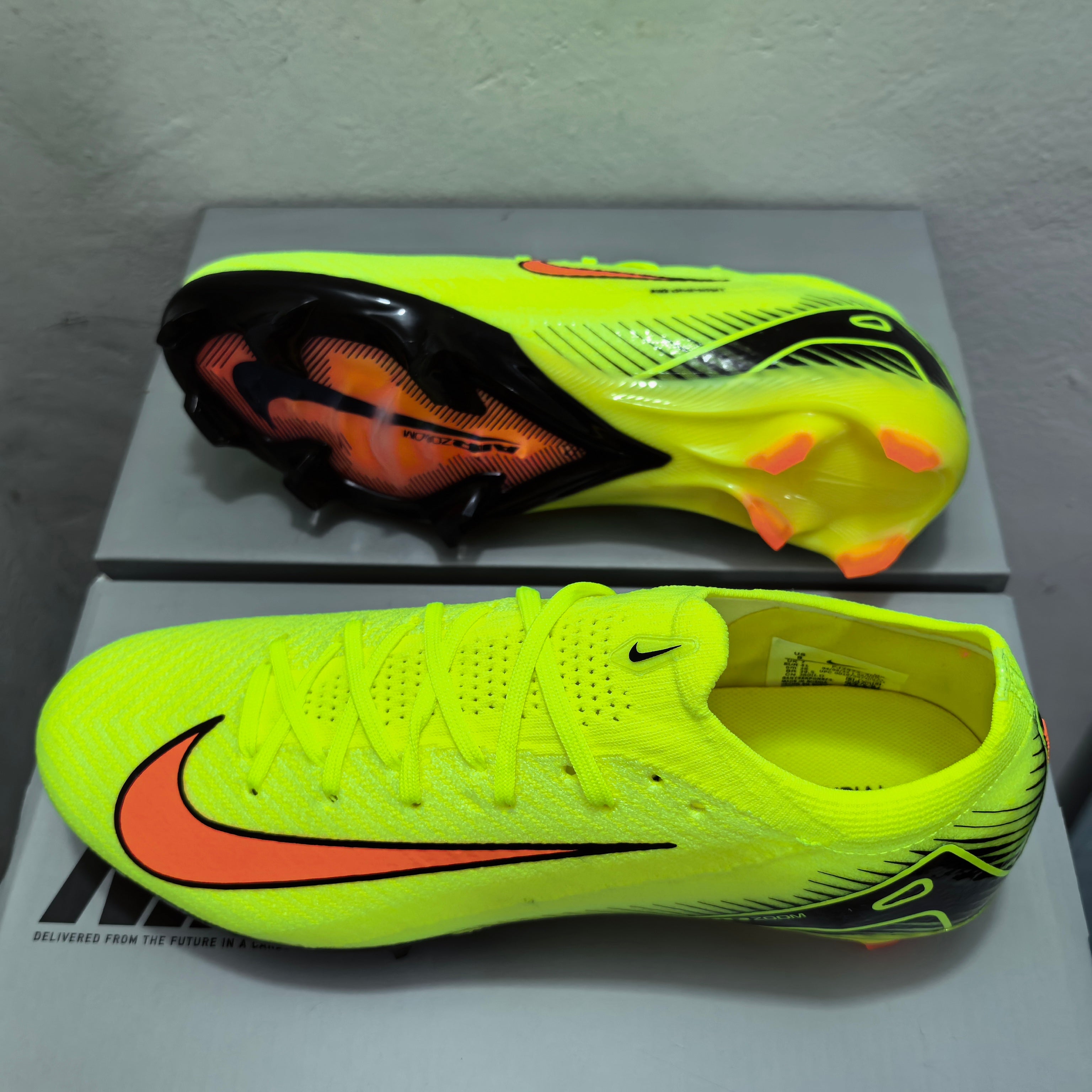 Nike Vapor 16
