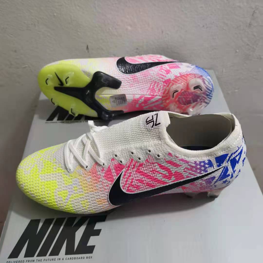 Nike Vapor 13
