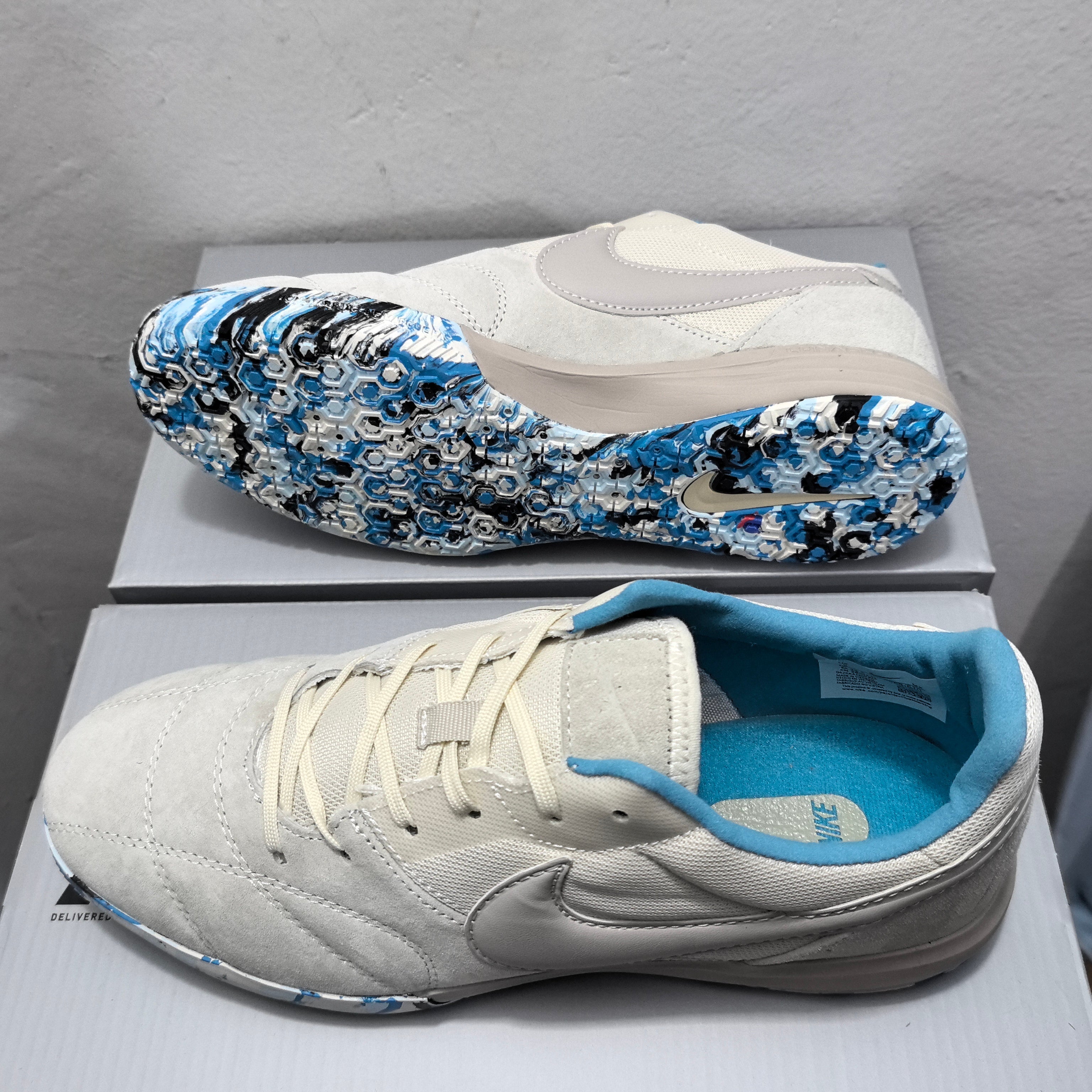 Nike Gato