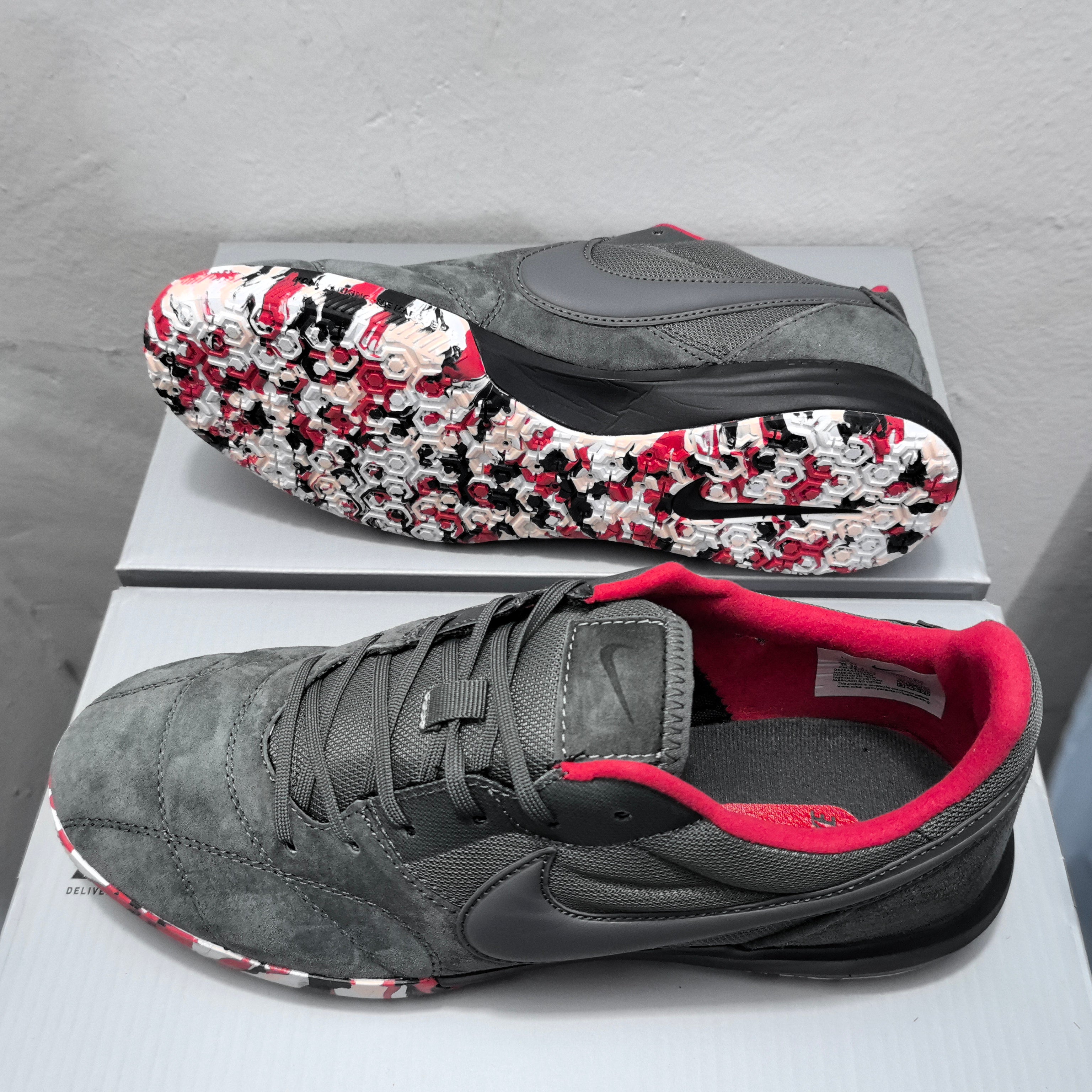 Nike Gato