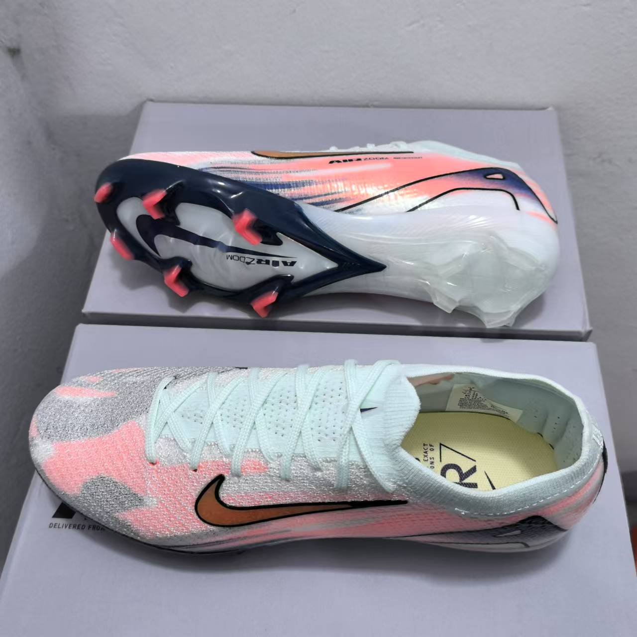 Nike Vapor 16