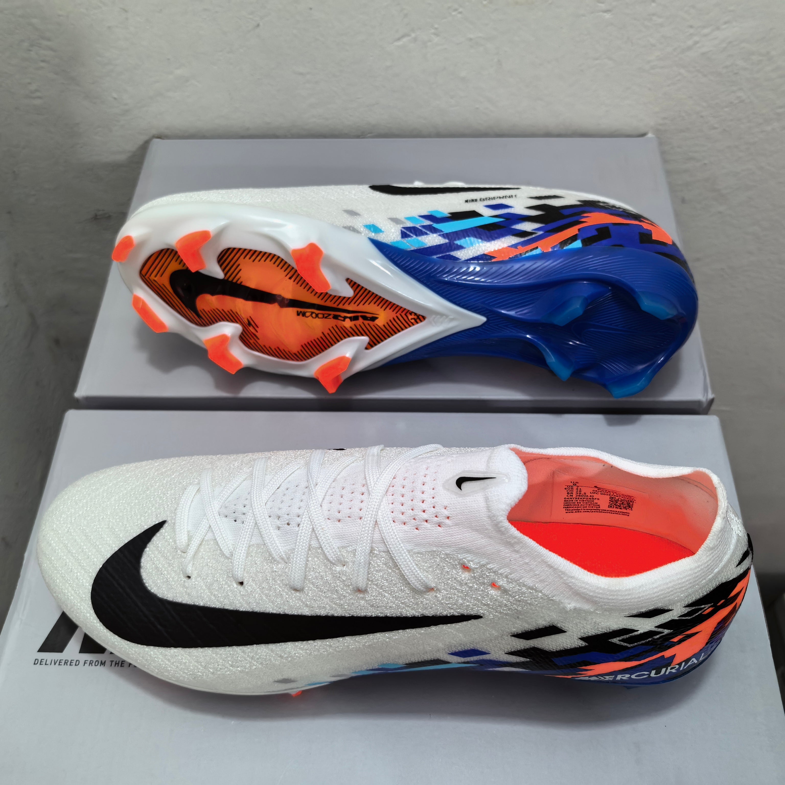 Nike Vapor 16