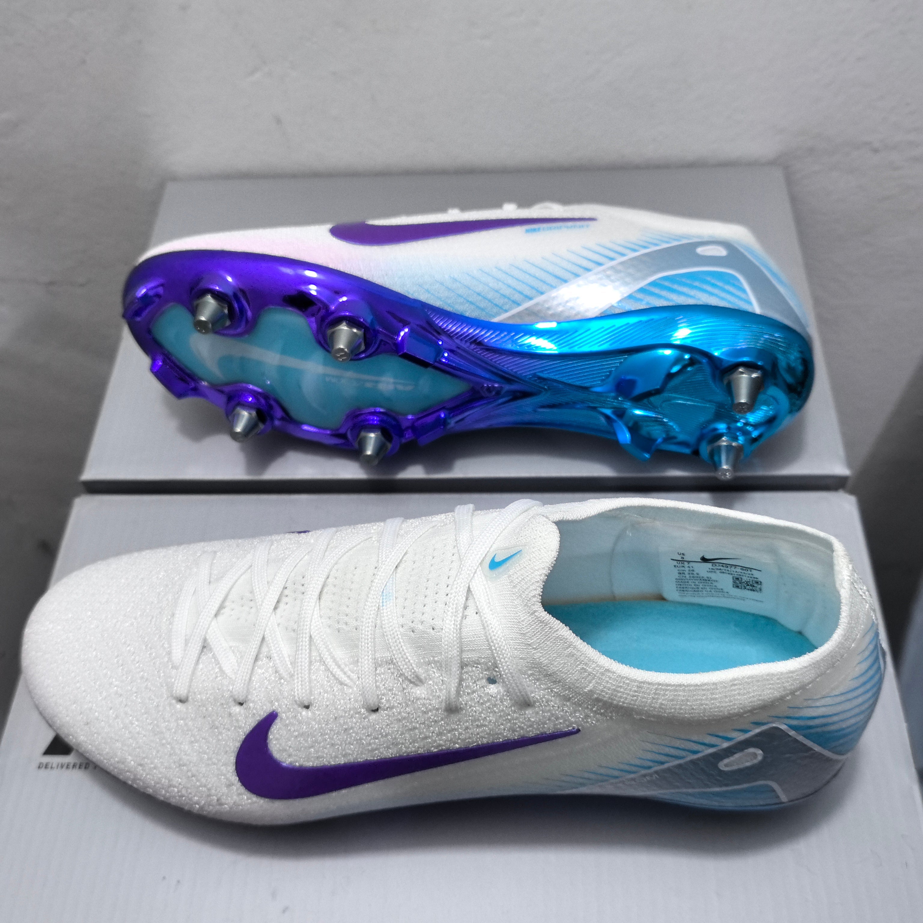 Nike Vapor 16