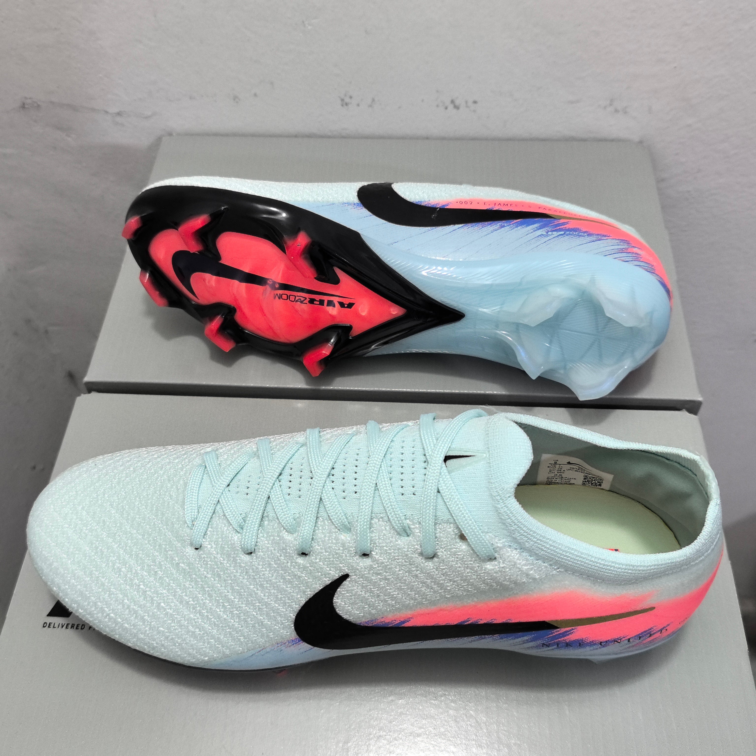 Nike Vapor 16