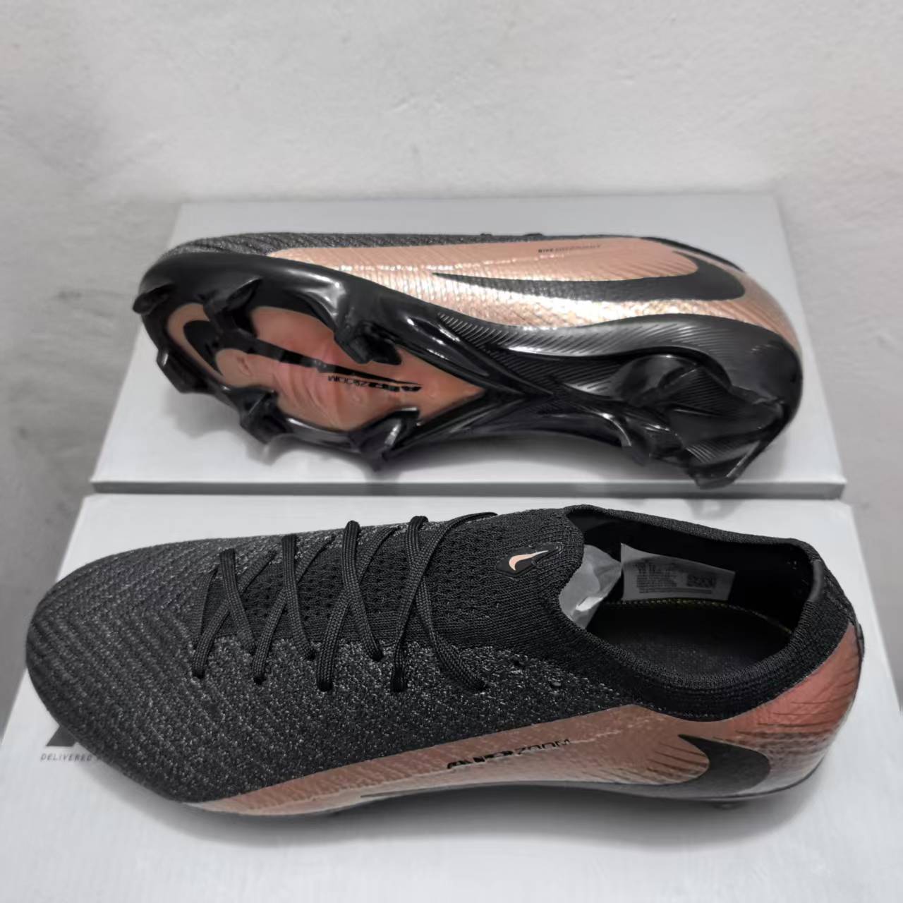 Nike Vapor 16