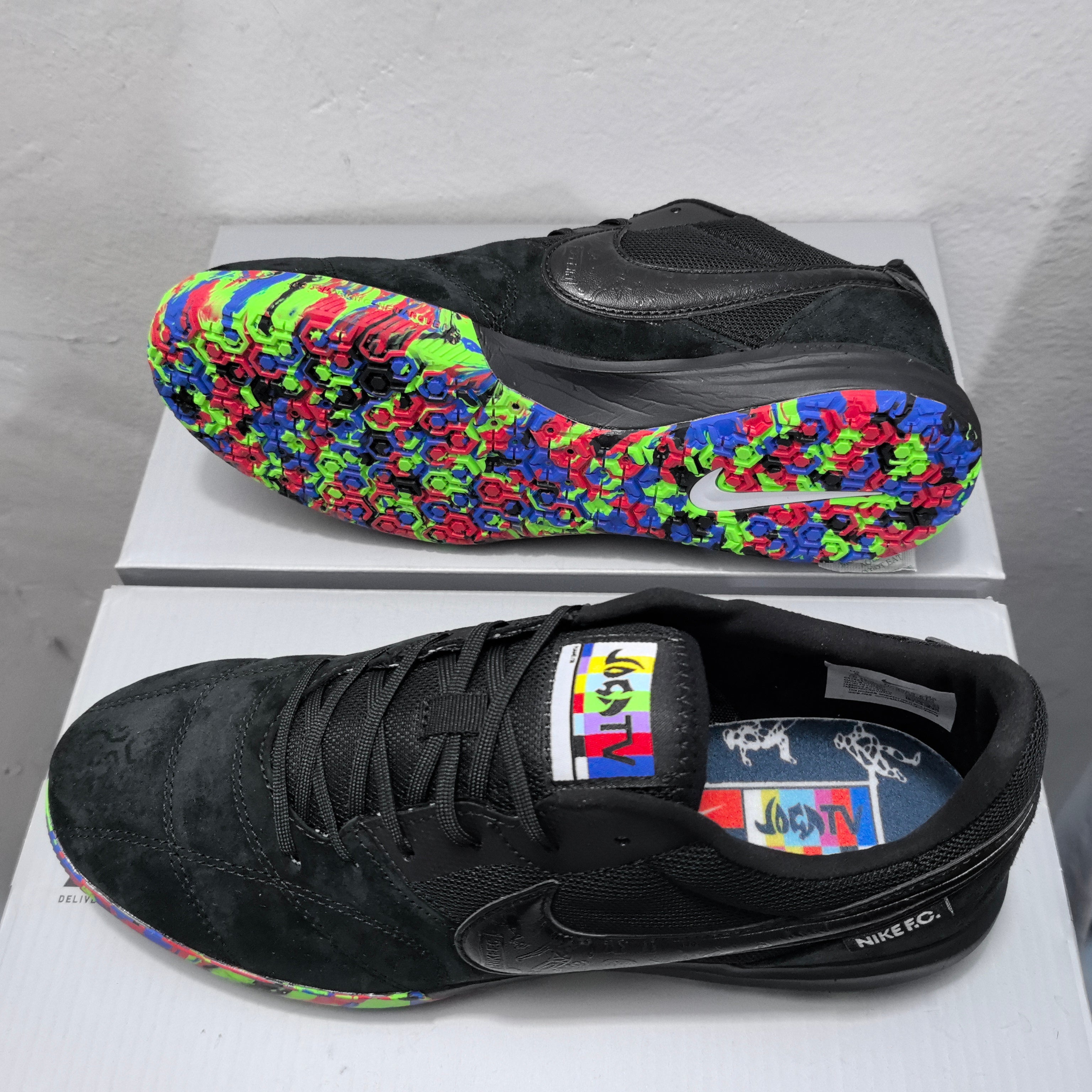 Nike Gato
