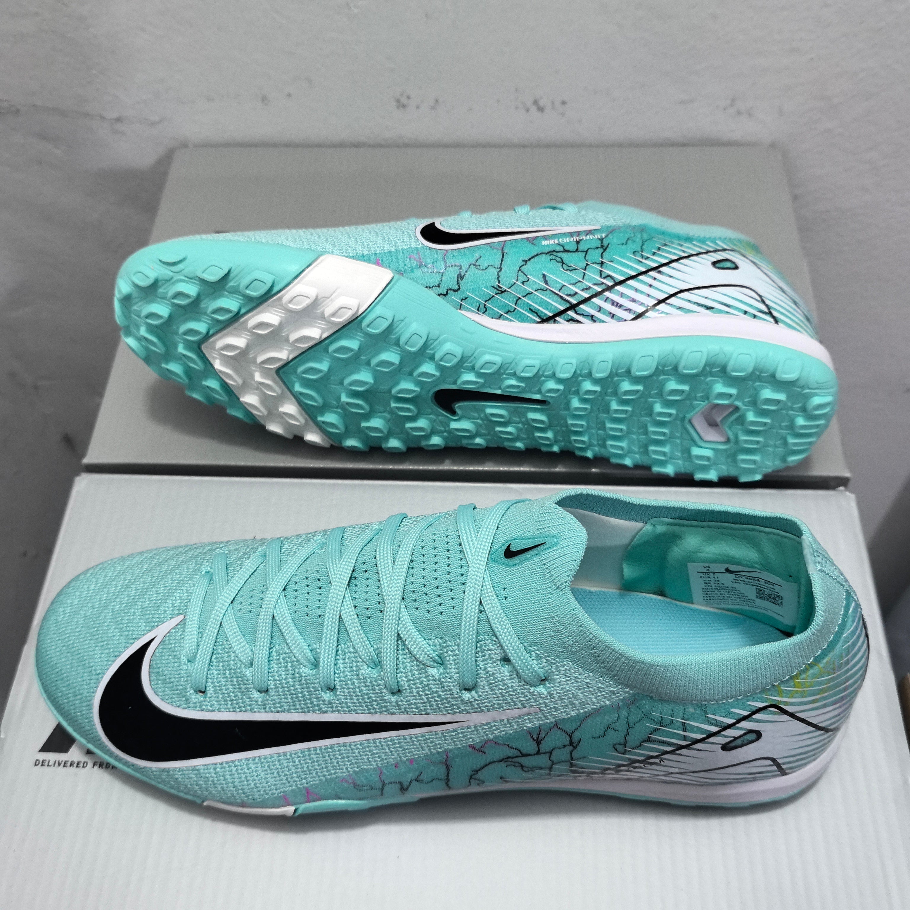 Nike Vapor 16