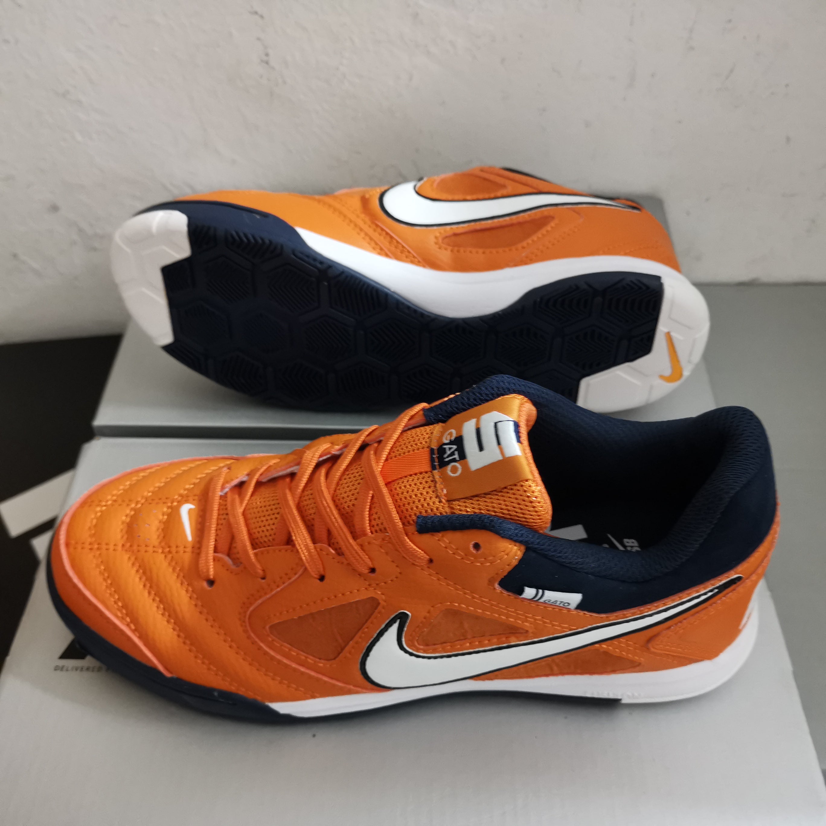 Nike Gato x Supreme