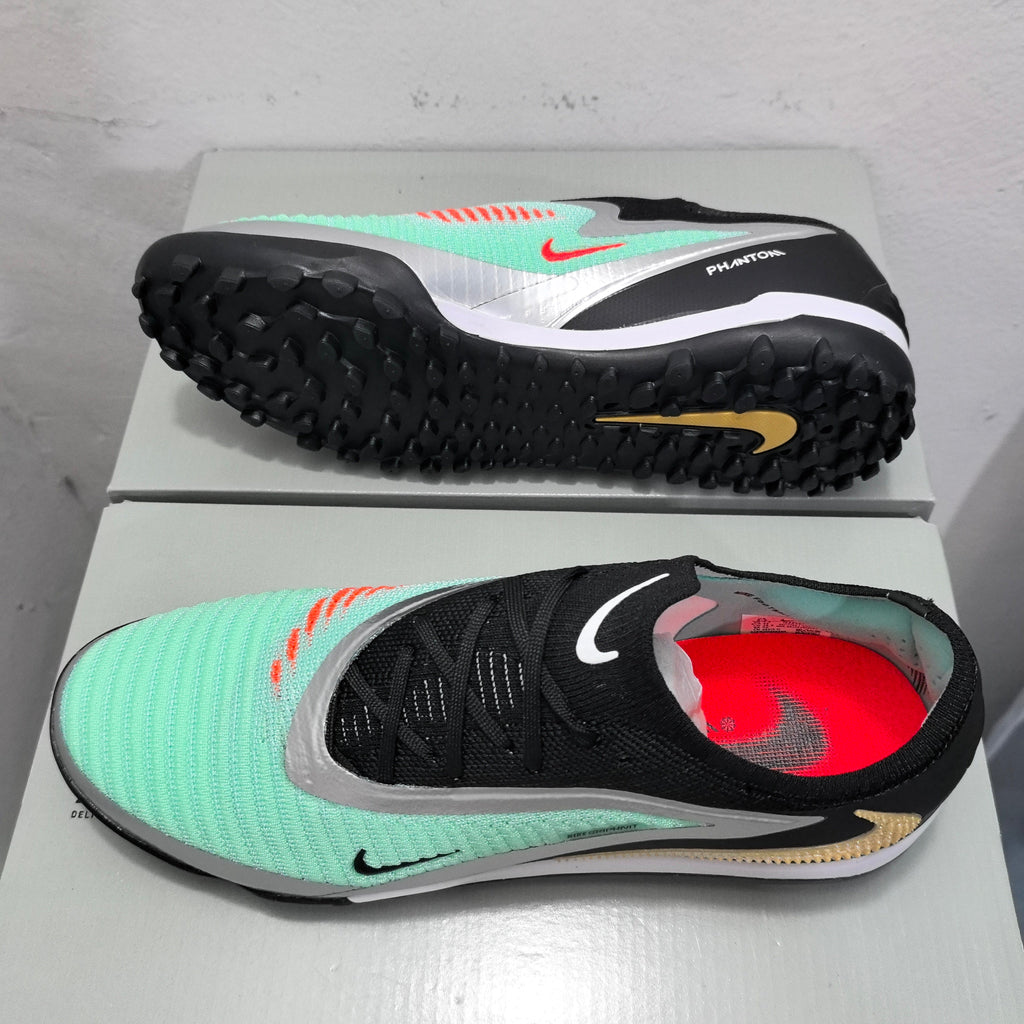 Nike Phantom 6