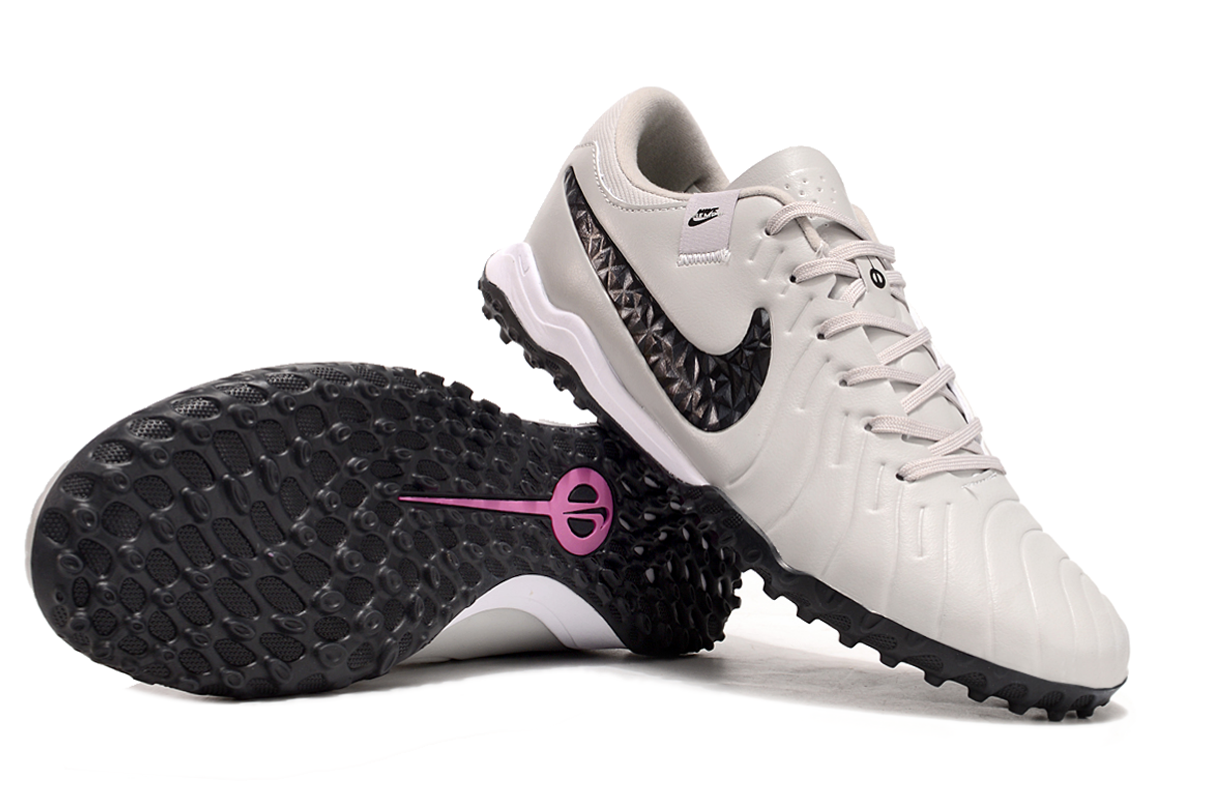 Nike Tiempo