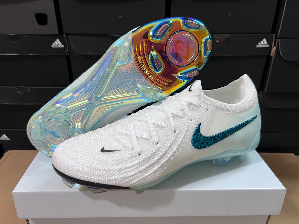 Nike Phantom GX