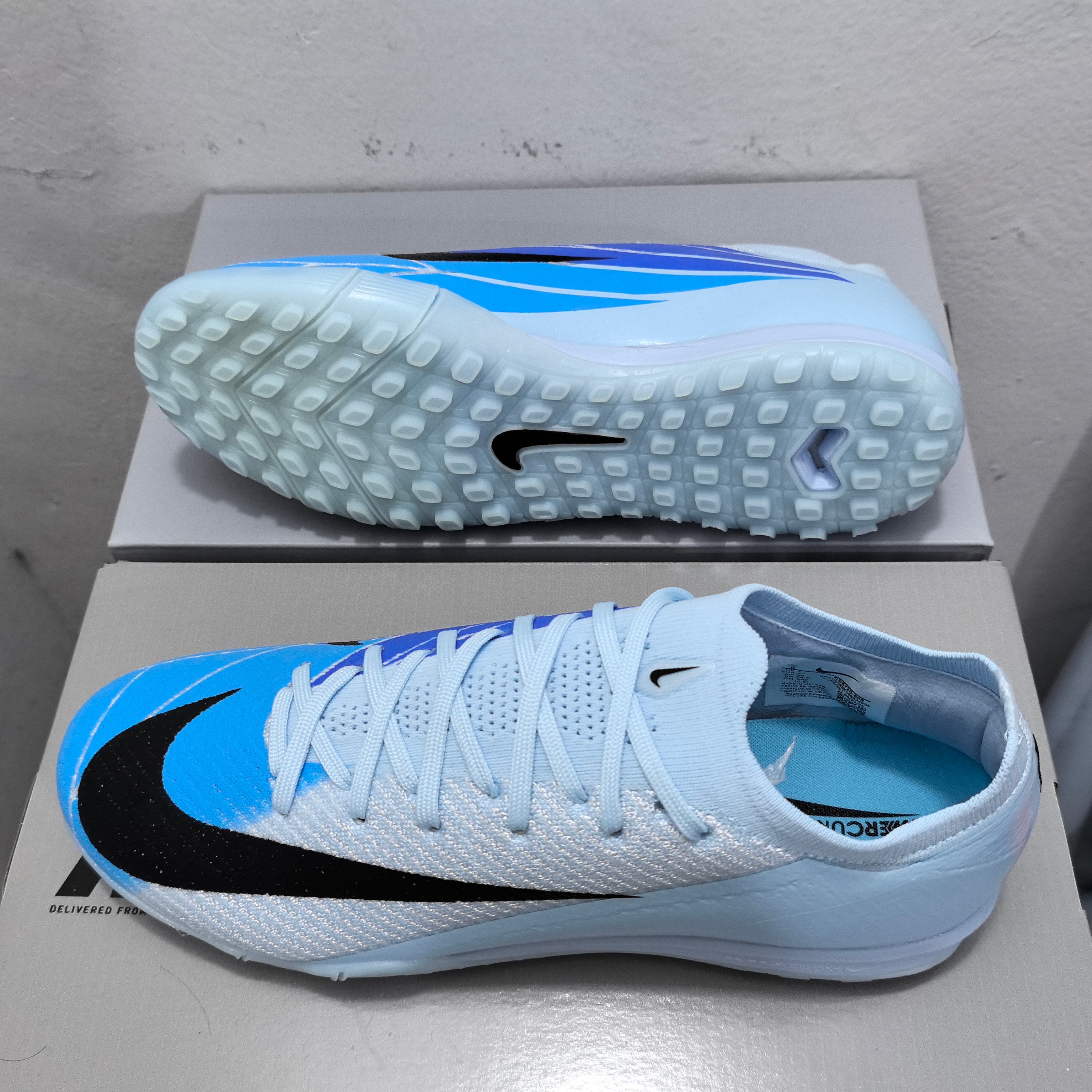 Nike Vapor 16
