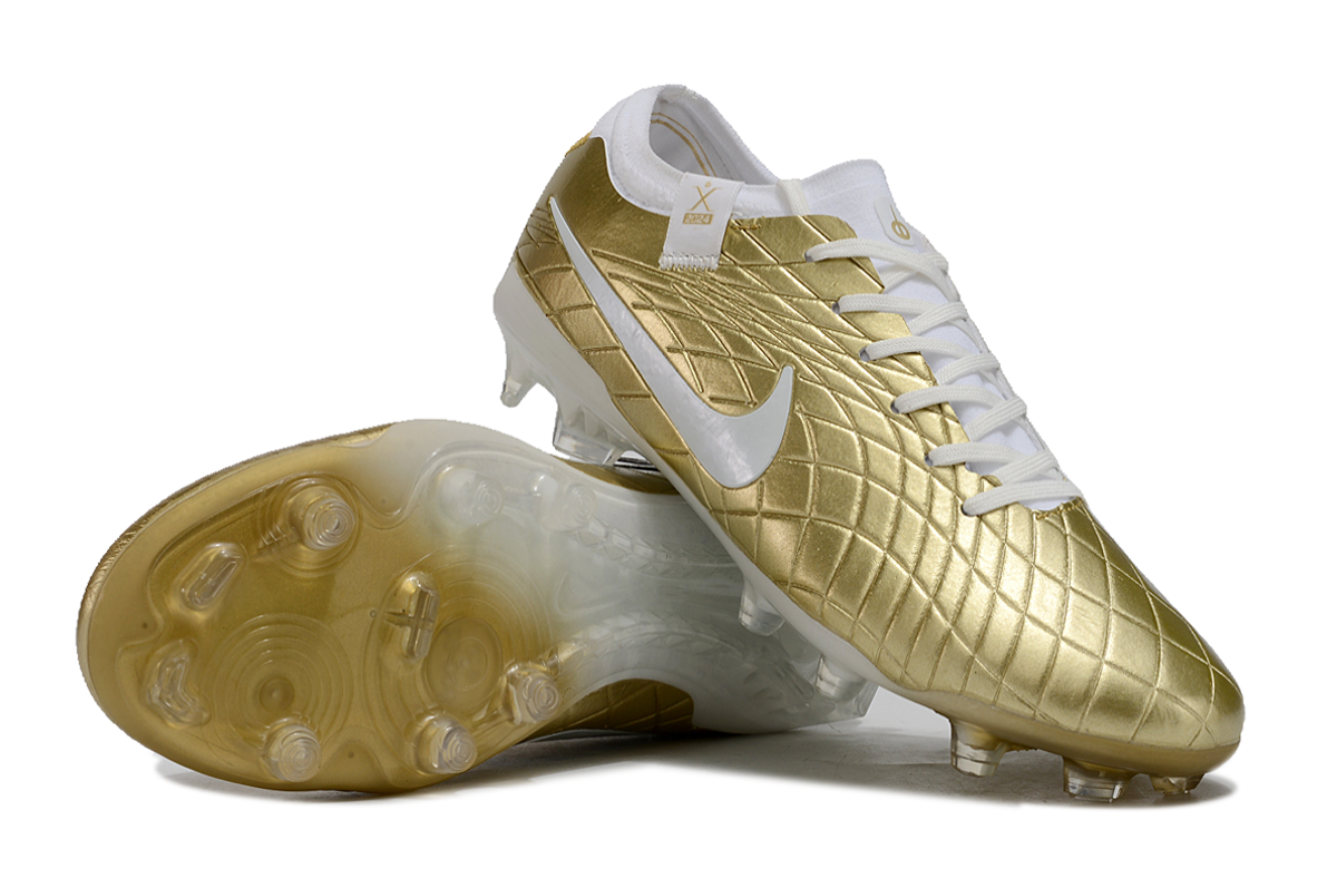 Nike Tiempo