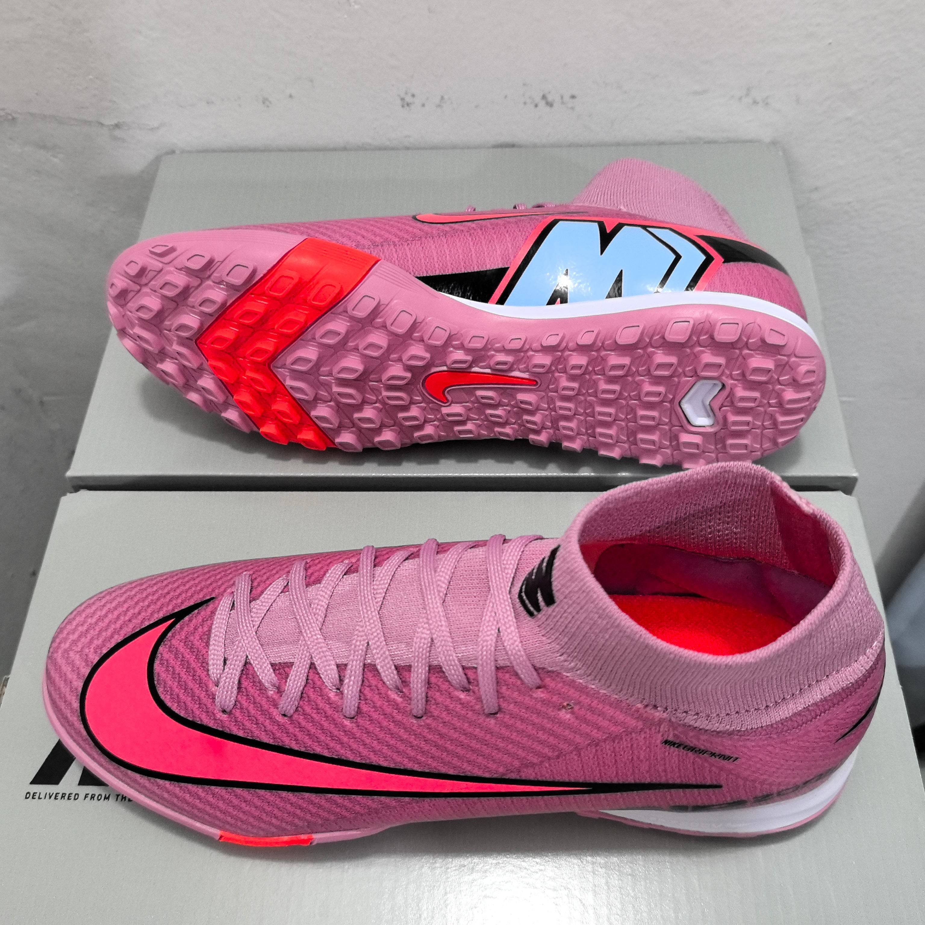 Nike Vapor 16