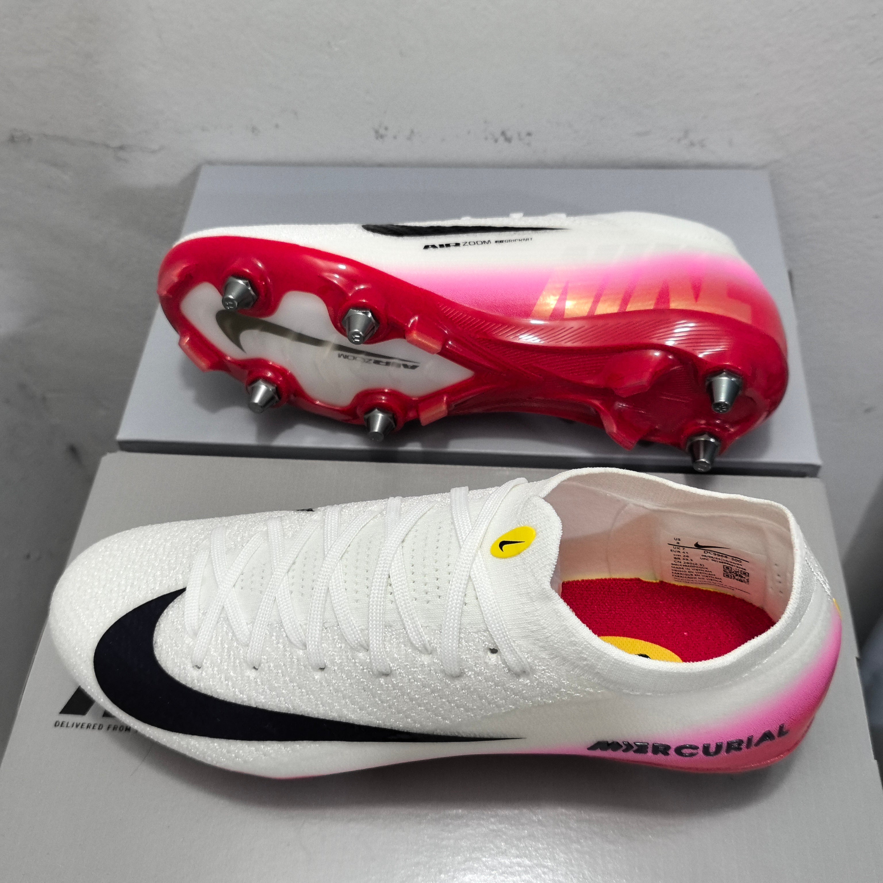 Nike Vapor 16