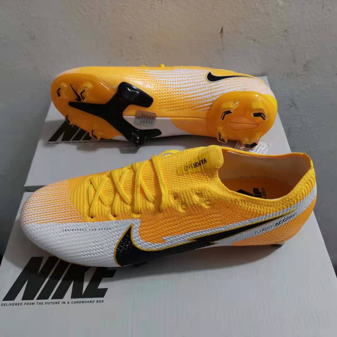 Nike Vapor 13